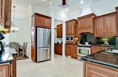 Whitfield Casa | Royal Palms - 4BR/4 BA Luxury Home w/ Pool & Spa