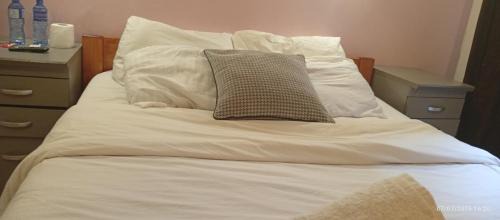 Ruiru Otro | Royal pine cottage hotel