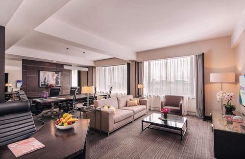 Orchard Hotel | Royal Plaza on Scotts