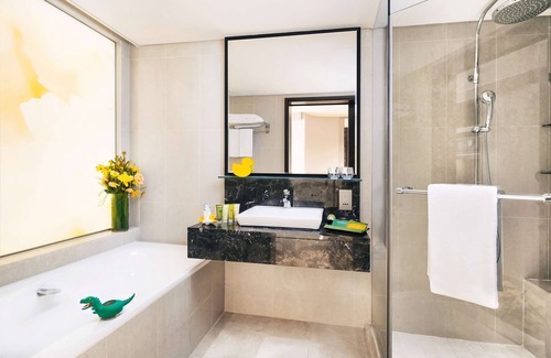 Orchard Hotel | Royal Plaza on Scotts