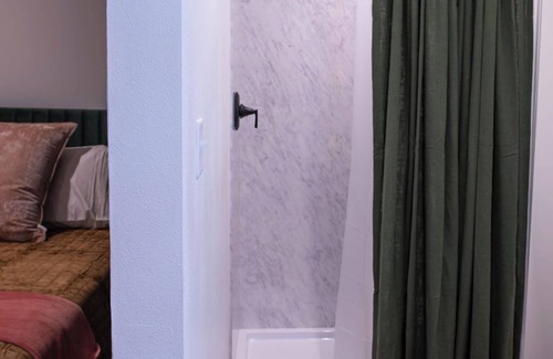 Corydon Casa | Royal Realm