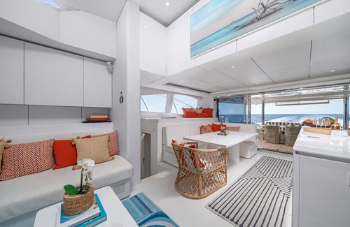 Dunmore Town Alquiler De Eote | Royal Rita - Sunreef 78 - Luxury Yacht
