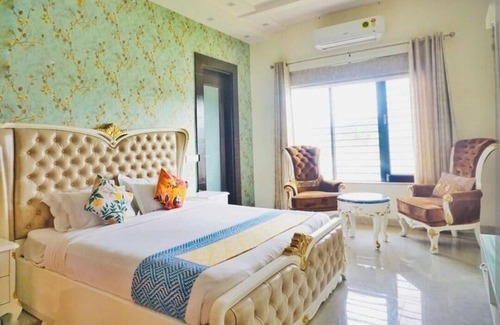 Gurugram Complejo | Royal stay farm house