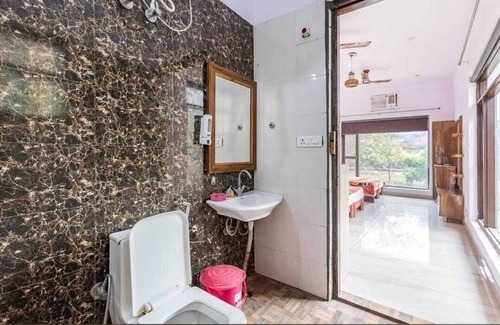 Gurugram Complejo | Royal stay farm house