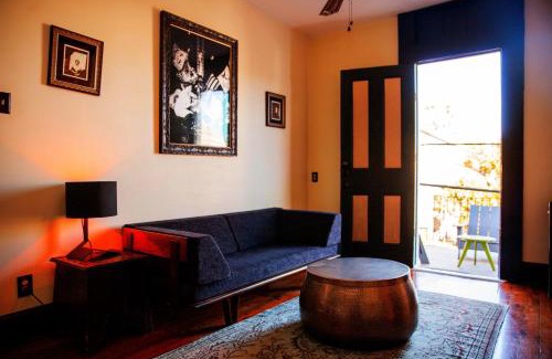 Faubourg Marigny Hotel | Royal Street Inn & Bar