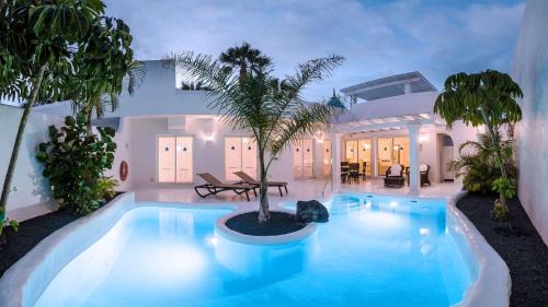 Geafond Villa | Royal Villa Alegria