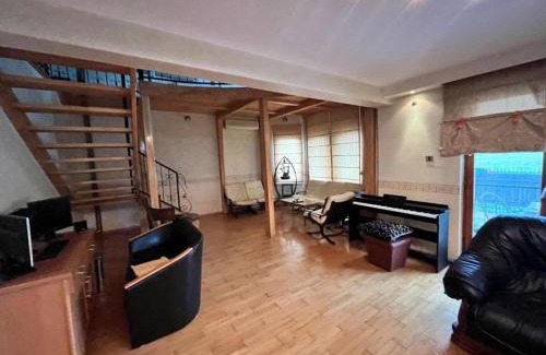 Nis Villa | Royal villa