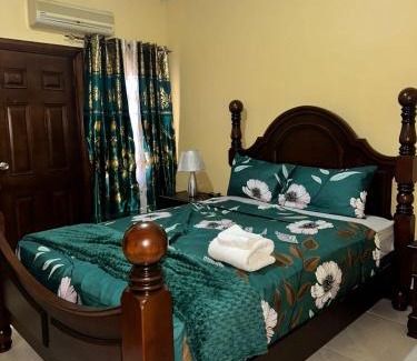 Jack's Hill Apartamento | Royale Deluxe at Dillsbury XL