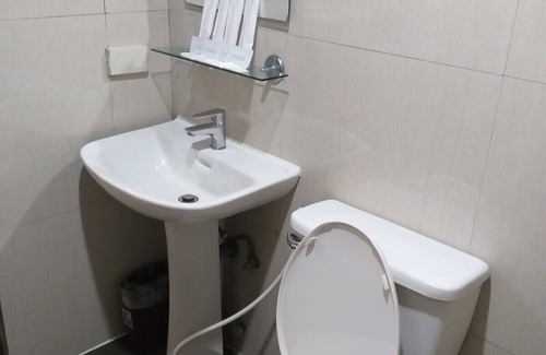 Puerto Princesa City Centre Hotel | Royale Parc Hotel Puerto Princesa Palawan