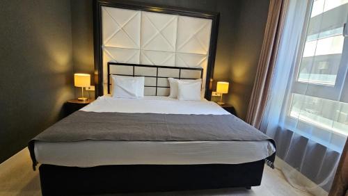 Becici Apartamento | Royalis Suites Budva