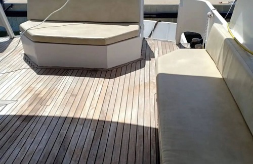 Ashkelon Alquiler De Eote | RoyalSeaSuite 'Live and Live on the Water' for roommates