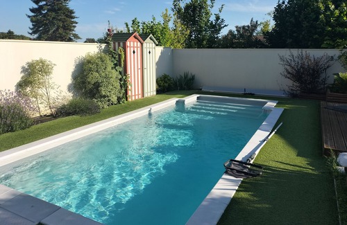 Vaux-sur-Mer Villa | Royan / Vaux sur Mer, Belle Villa Avec Piscine, 9 Personnes à 1,5 km de la mer