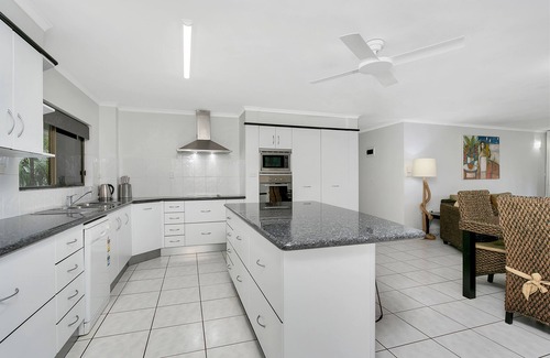 Trinity Beach Apartamento | Roydon Beachfront Apartments