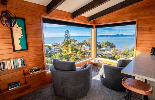 Ngaio Bay Casa | Roydons - Kaiteriteri Upstairs Holiday Unit