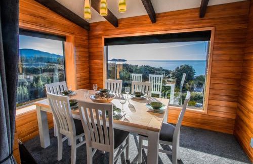 Ngaio Bay Casa | Roydons - Kaiteriteri Upstairs Holiday Unit