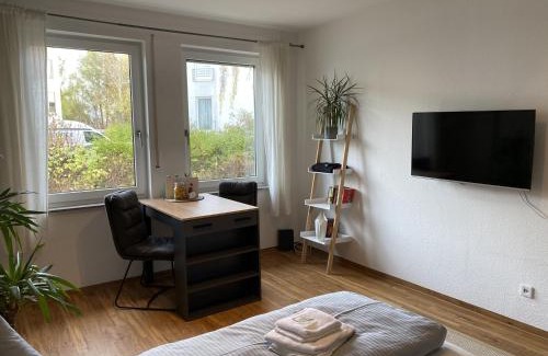 Ottersleben Apartamento | RR - Tiny Apartment - Parking - Kitchen - WIFI