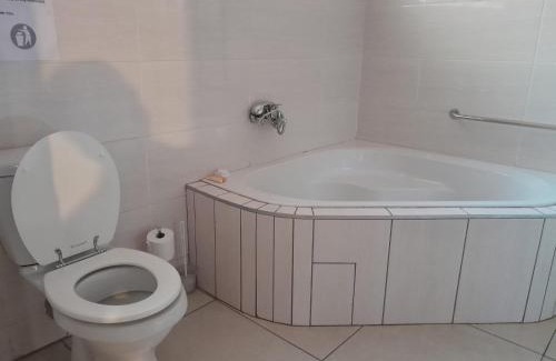Thohoyandou Casa | RS GARDEN GUESTHOUSE