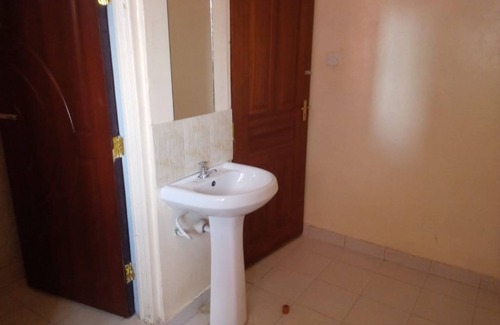 Ruiru Hotel | Ruby G Hotel and Club