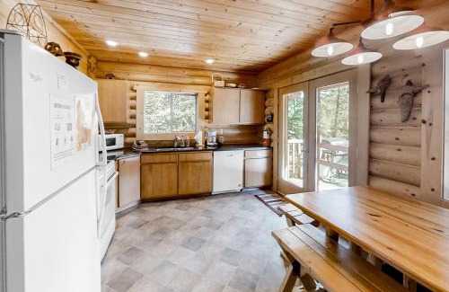Enterprise Casa | Ruby Peak Haven