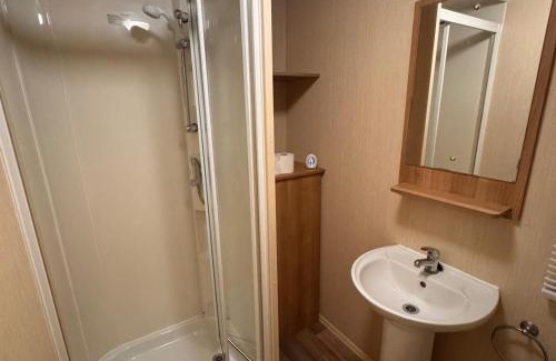 Towyn Chalet De Esquí | Rubys Place on Lyons Winkups Towyn Sleeps 6