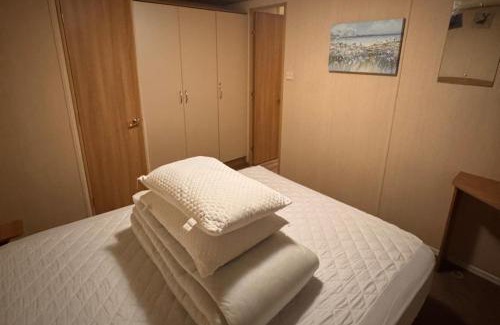 Towyn Chalet De Esquí | Rubys Place on Lyons Winkups Towyn Sleeps 6