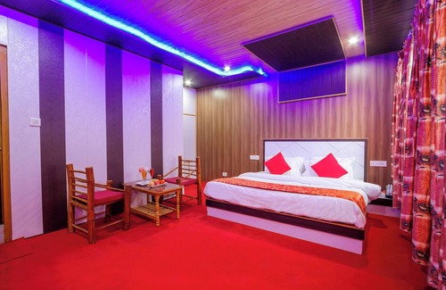 Aleo Hotel | Rudra Mountain Inn