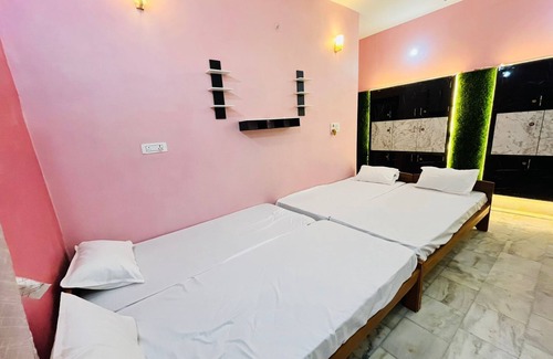 Varanasi Casa | Rudraksh Inn