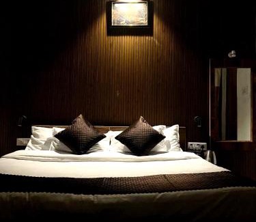 Sigra Casa | Rudraksha Inn