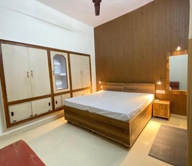 Sigra Casa | Rudraksha Inn