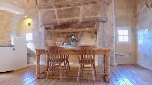 Saint-Cyprien Casa | Rue Bertrand de Got