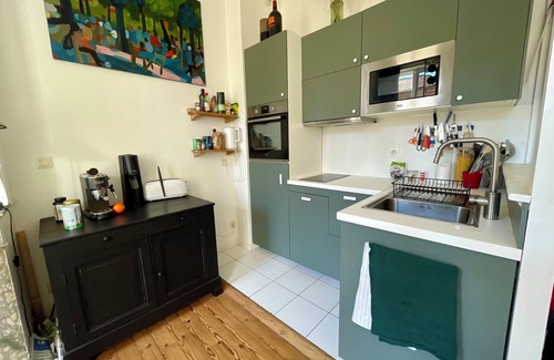 Saint-Michel Apartamento | Rue du Cloître : Apt XVIII historic center for up to 7 people