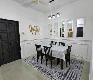 Kampung Telaga Nibong Casa | Ruhani Homestay 1 KB - 3 Bedroom Fully Airconditioned