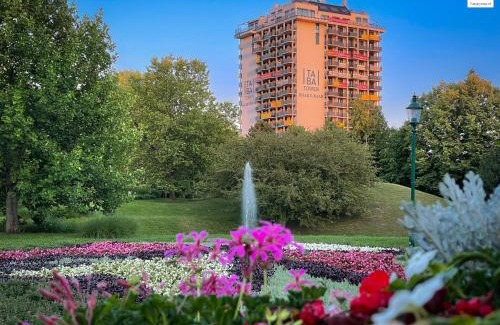 Favoriten Apartamento | Ruheoase mit Parkblick - 15 Min Zentrum - Therme & Gratis Parken