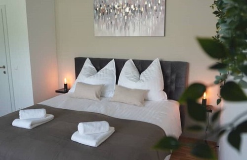 Krumpendorf am Woerther See Apartamento | Ruhiges Apartment am Wörthersee mit Tiefgarage