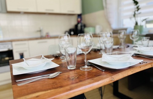 Gebrazhofen Apartamento | Ruhige 100qm Fewo mit Großer Terrasse und Garten Zwischen Berge und Bodensee