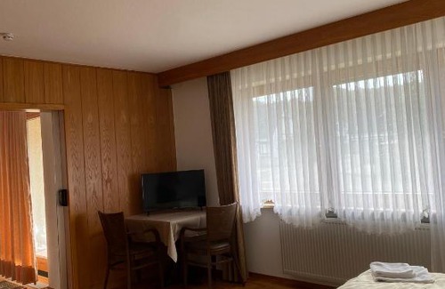 Koenigsbronn Apartamento | Ruhige 4 Zimmer EG-Wohnung Z1