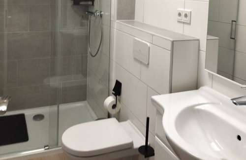 Emden Apartamento | Ruhige Apartment mit Terrasse im Zentrum Emdens
