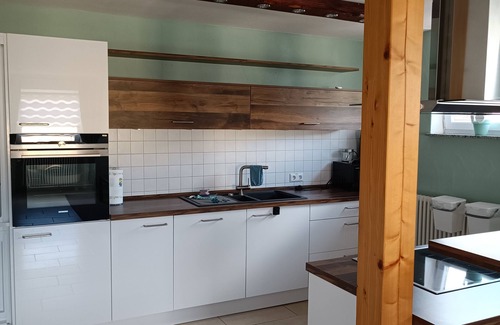 Losheim am See Condominio | Ruhige Familienfreundliche Ferienwohnung Direkt im Hochwald