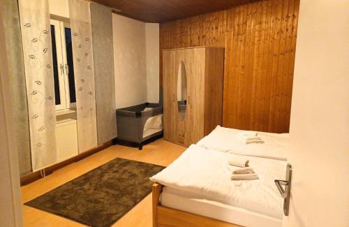 Neubeckum Apartamento | Ruhige freistehender Bungalow mit Parkplatz