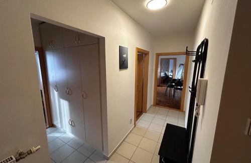 Sankt Polten Apartamento | Ruhige, klimatisierte Wohnung nahe Zentrum & Bahnhof