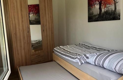 Alsdorf Apartamento | Ruhiges Apartment mit Blick in den Garten