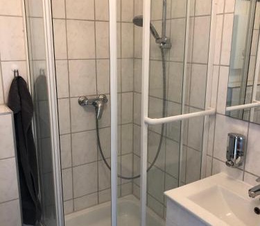 Alsdorf Apartamento | Ruhiges Apartment mit Blick in den Garten