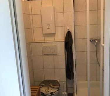 Alsdorf Apartamento | Ruhiges Apartment mit Blick in den Garten