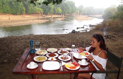 Thanamalvila Otro | Ruhunu Safari Camping - Udawalawe