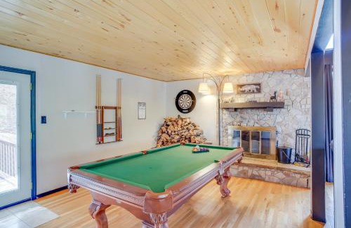 Ruidoso Casa | Ruidoso Cabin Retreat with Multi-Level Deck