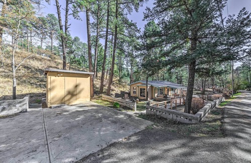 Ruidoso Cabaña | Ruidoso Cabin w/ Grill - Near Grindstone Lake!