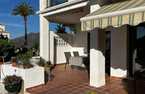 Alhaurin el Grande Apartamento | Ruim appartement, zonnig terras, Alhaurin Golf!