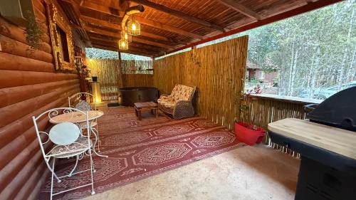 Manot Cabina | Ruimyz cabbin