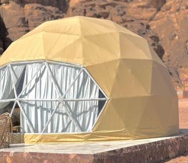 Wadi Rum Apartamento | RUM ROSE BUBBLE lUXURY CAMP
