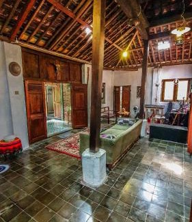 Purworejo Casa | Rumah Gaharu - Kulon